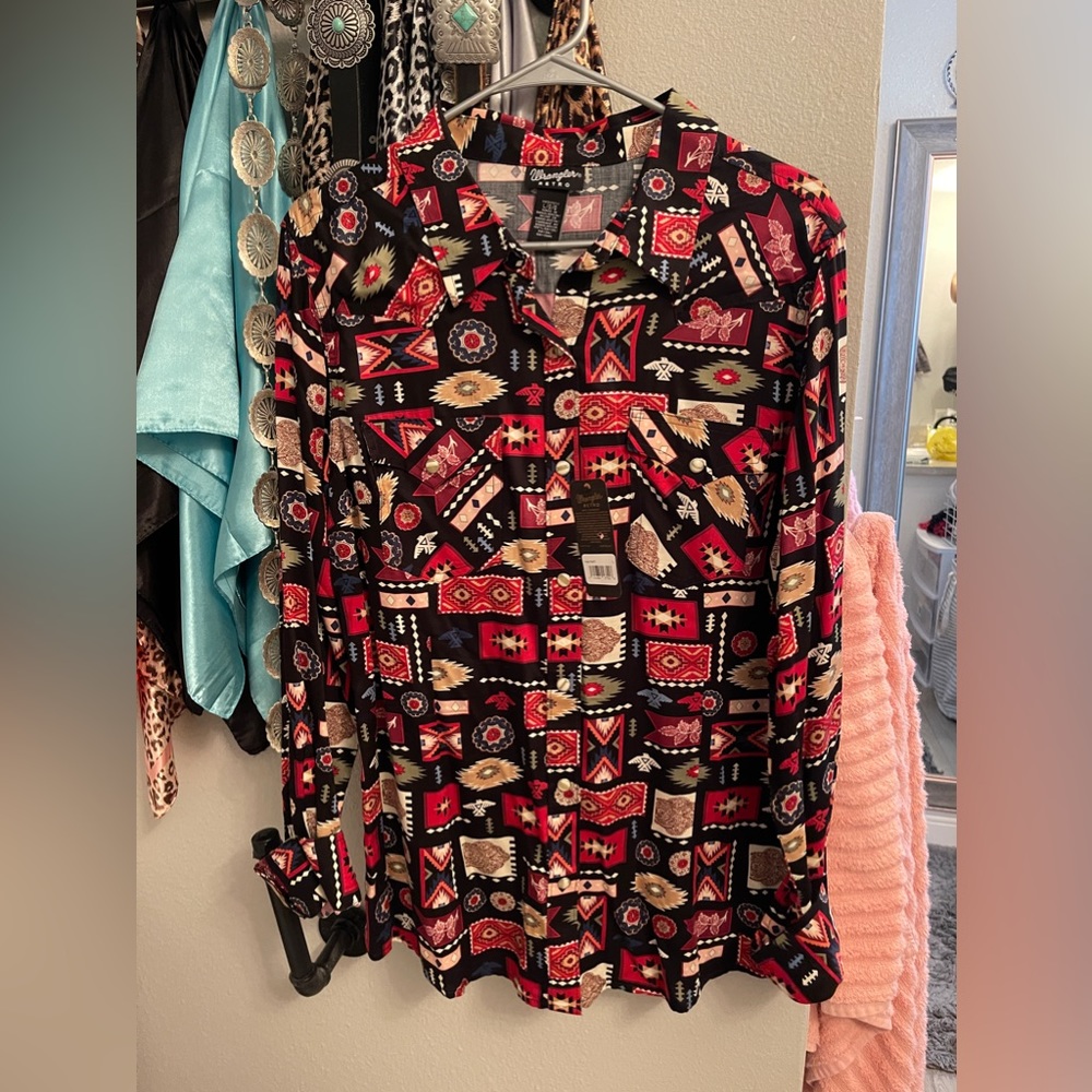NEW womens Wrangler Retro button up shirt
